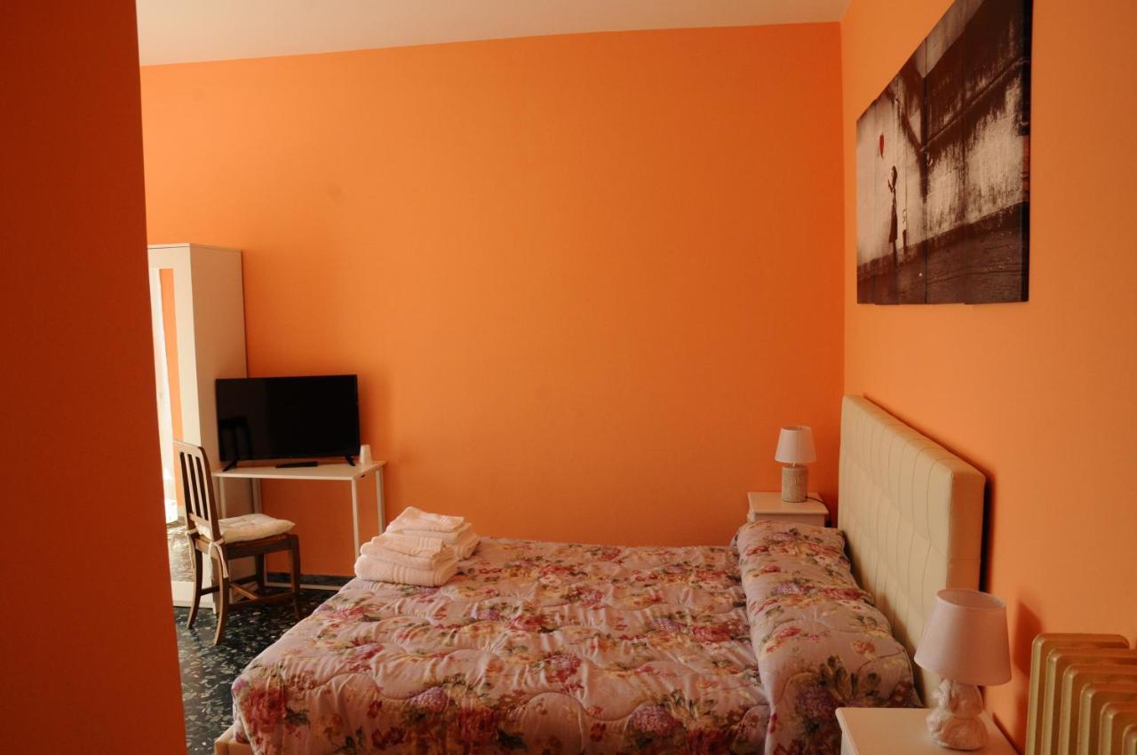 Andrea Affittacamere E B&B Solignano Nuovo Exteriér fotografie