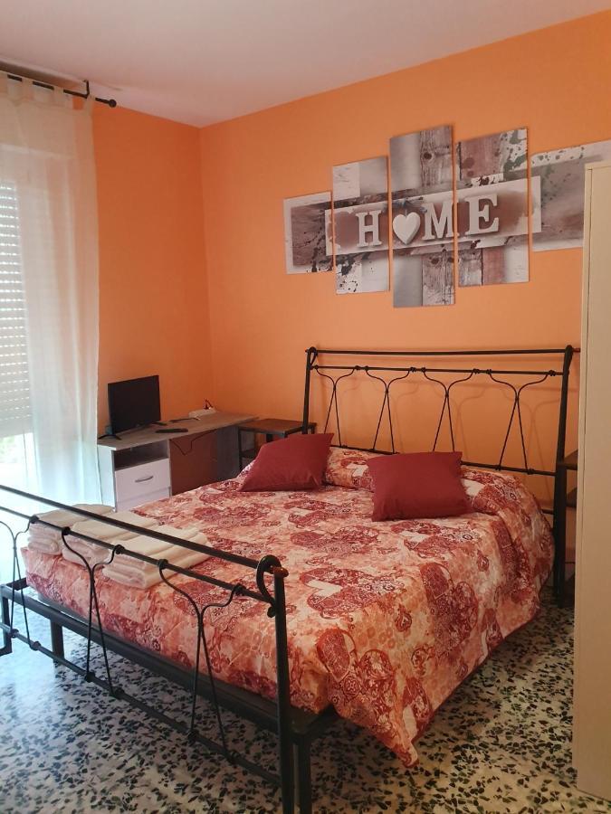 Andrea Affittacamere E B&B Solignano Nuovo Exteriér fotografie