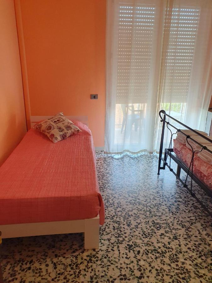 Andrea Affittacamere E B&B Solignano Nuovo Exteriér fotografie