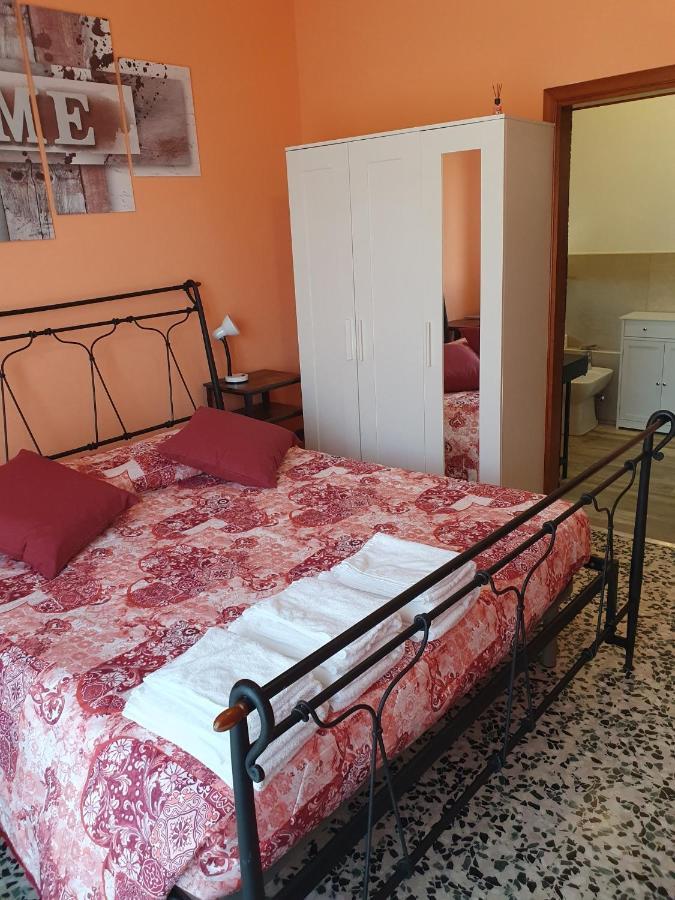 Andrea Affittacamere E B&B Solignano Nuovo Exteriér fotografie