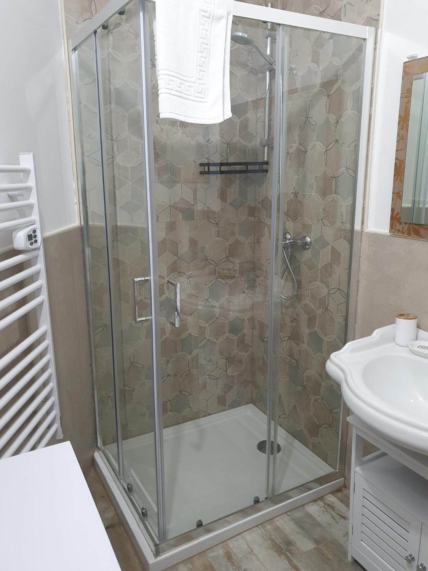 Andrea Affittacamere E B&B Solignano Nuovo Exteriér fotografie