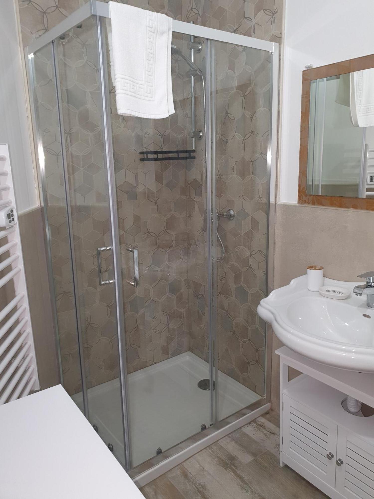 Andrea Affittacamere E B&B Solignano Nuovo Exteriér fotografie
